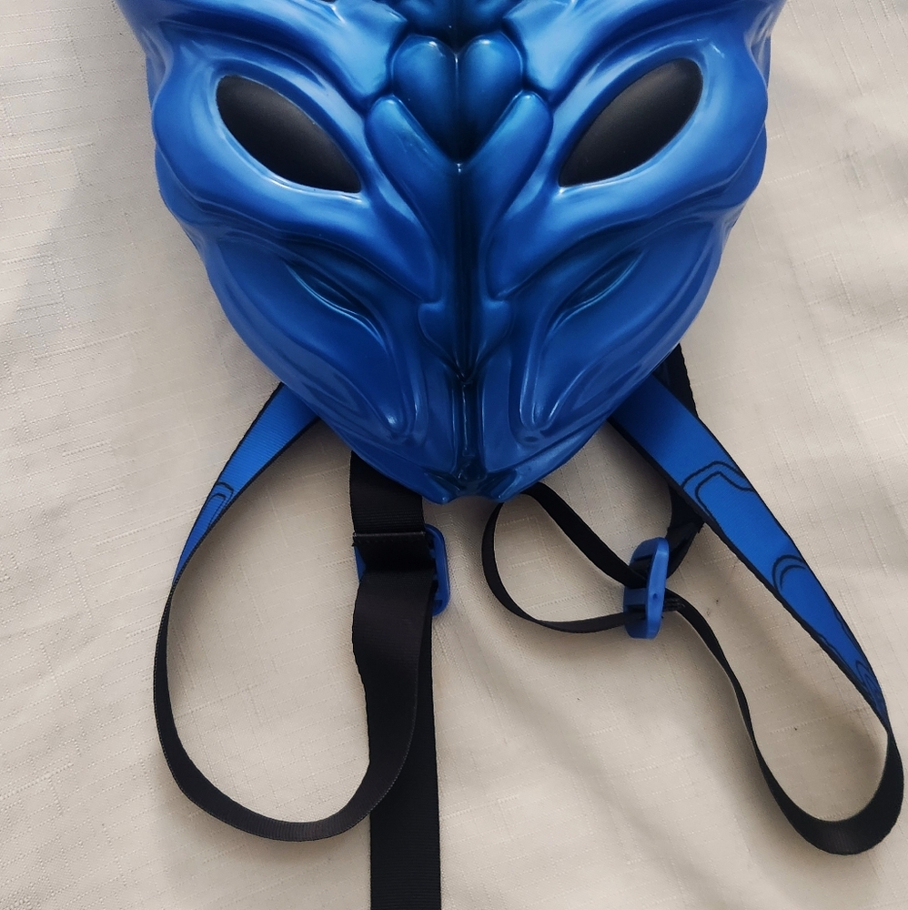 AMC DC Blue Beetle Popcorn Bucket Backpack Vessel Rare Exclusive Limited Edition - Picture 3 of 12